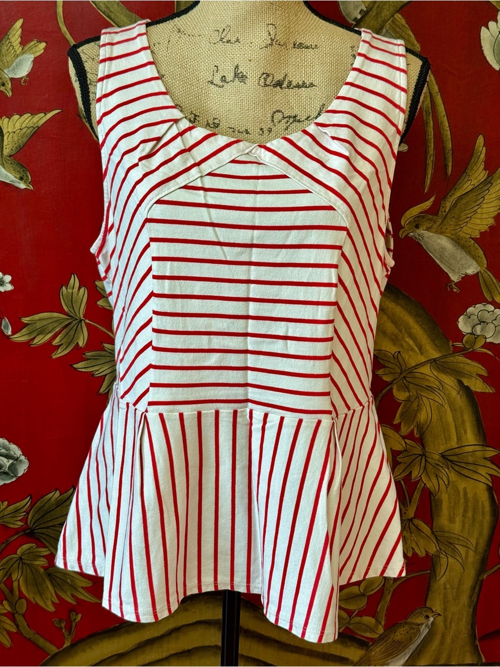Women’s “Leifnotes” Pleated Tank | #J38 - Picture 2 of 13